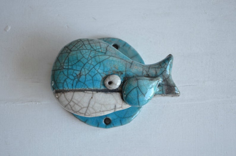 Gancio Balena gancio appendiabiti in ceramica raku balena azzurro